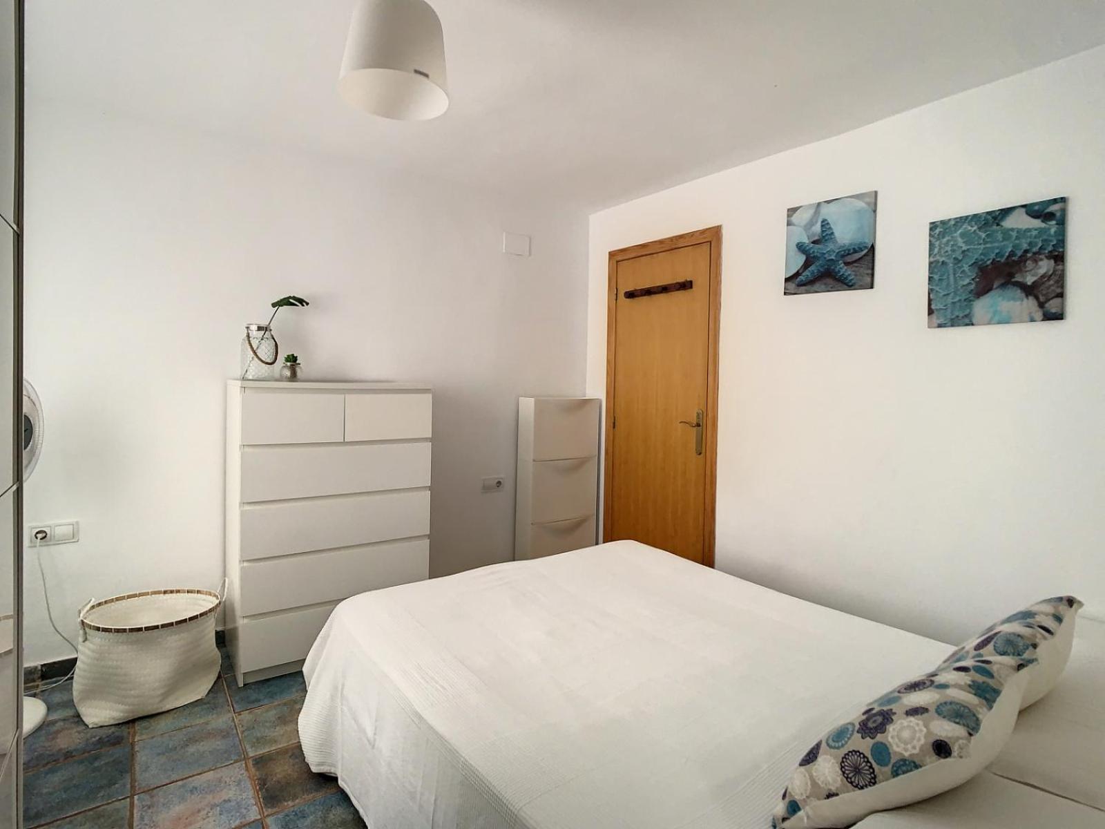 アリカンテLa Casita Del Faroアパートメント エクステリア 写真